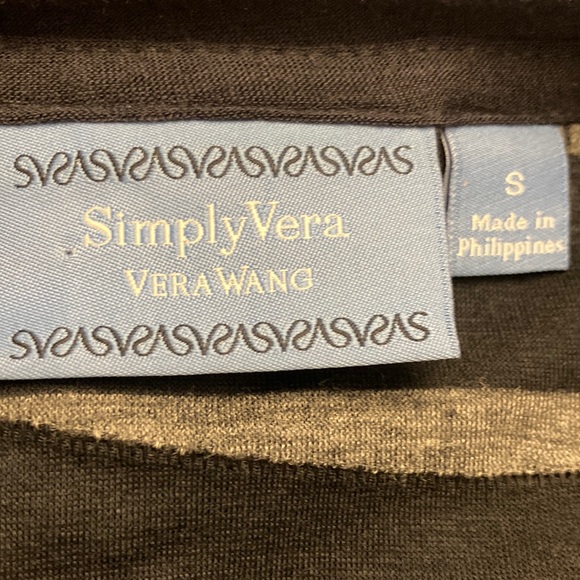 Simply Vera Wang Blouse - Picture 4 of 4